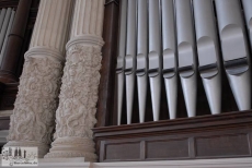 Meters high organ pipes