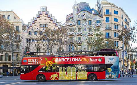 Hop-on hop-off city tours and sightseeing tours