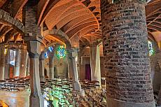 Colonia Güell - Krypta Gaudí