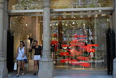 Öffnungszeiten von Geschäfte und Sehenswürdigkeiten in Barcelona