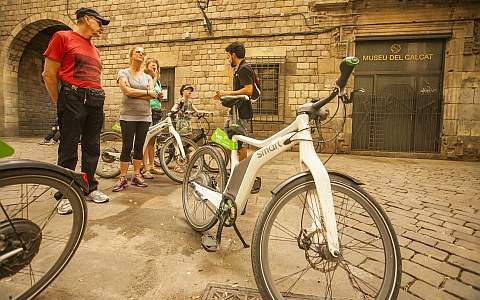 E-Bike Fahrradtouren: viele Orte in Barcelona kennenlernen