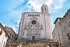 Girona, beschaulich und sehr schöne Altstadt