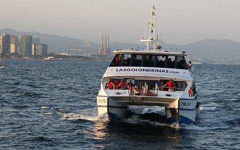 Golondrina's trimar for the coastal cruise off Barcelona
