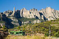 Tickets for Montserrat: Guided Tour from Barcelona with Rack Railway + Choral Performance