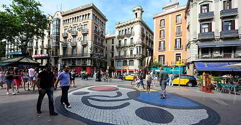 Pla del'Os, von Miró entworfen