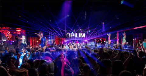Beeindruckende Lichtshow im Opium 